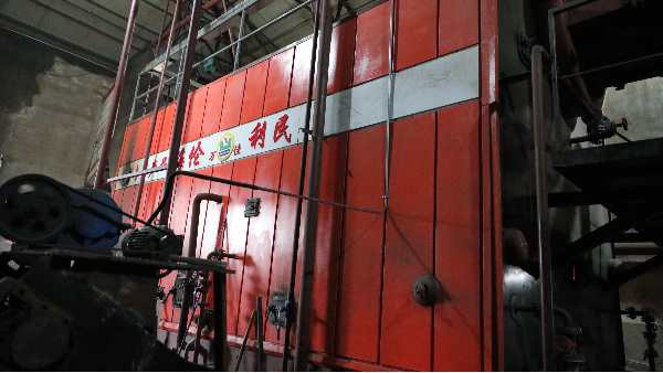 燃煤改秸稈直燃鍋爐供暖，燃料成本省一半